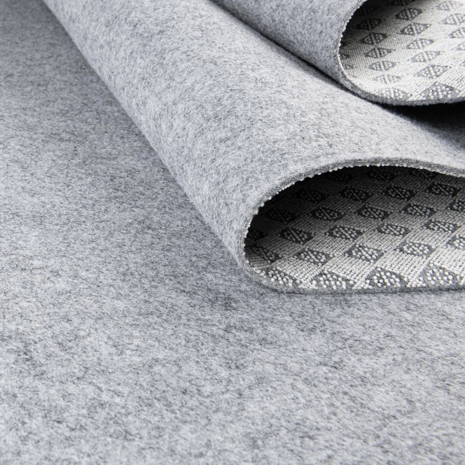 3' 11 x 3' 11 Everyday Performance Round Area Rug Pad Floor Protection Pad for Under Rugs & Carpet Non-Slip Backing Soft Cushioned Mat - CIRCLE SHAPE